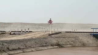 Канал Аму-Занг в Узбекистане доставляет воду из Амударьи в Сурхандарьинскую облаcть