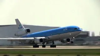 KLM MD-11 nose up landing at YVR -  Vancouver Intl