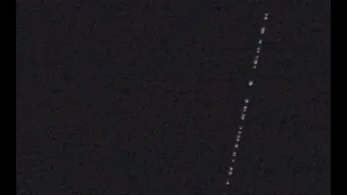 UFO overhead? No, stunning #SpaceX #Starlink pass (2/13/23)