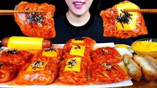 ASMR 직접만든 불닭쌈 먹방!~오랜만에 먹는 불닭쌈 이렇게 맛있었나?🔥 치즈불닭쌈 폼 미쳤다...SPICY FIRE NOODLES WRAPS CHEESE EATING SOUNDS