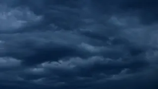 footage-stormy-sky-moving-clouds 4k