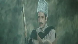 Qanlı zəmi (1985). -Kişinin qoluna qandalı da gərək kişi vursun