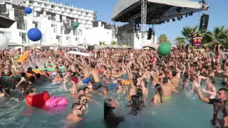 HARD ROCK HOTEL IBIZA - TINIE TEMPAH & LOVEJUICE POOL PARTY