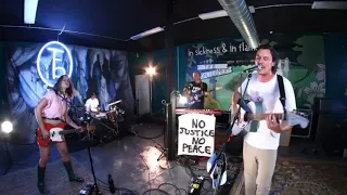 The Front Bottoms - "Be Nice to Me" (Twitch Stream, July 24th 2020)