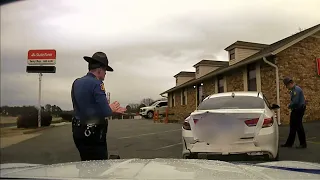 Arkansas State Police Chase Escape Caught on Dash Camera/ Driver Escape from the chase
