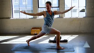 10min. Power Yoga "Detox" with Travis