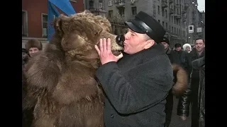Владимир Жириновский против долгих поцелуев