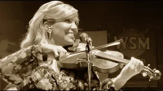 Alison Krauss - "Baby Now That I've Found You" Live @ The Pacific Amp., Costa Mesa, CA 8.9.18