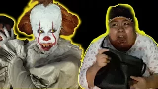 Pennywise scares coulrophobics in Halloween Horror House MANILA 2017