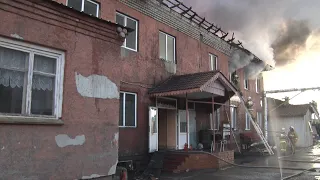 Ликвидирован пожар в Шадринске по ул. Тюменской, 2 (2021-08-26)