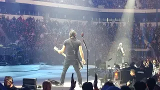 Metallica - Enter Sandman | Simmons Bank Arena, formerly Verizon Arena 1/20/19 | NLR, Arkansas