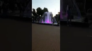 Танцующий фонтан в Паланге! Классно!