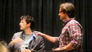 24 Jared crashes Misha's panel