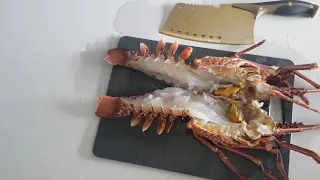 How to cut a lobster in half