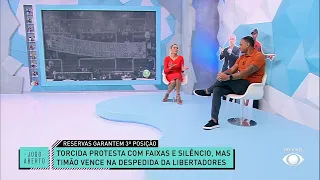 Renata Fan e Denilson comentam vitória do Corinthians e protesto silencioso da torcida