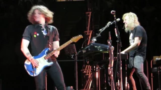 Bon Jovi "Born To Be My Baby" Live @ Madison Square Garden