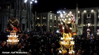 Catania 12 Febbraio 2019 Processione S. Agata e dei Cerei in Piazza Duomo e Spettacolo VACCALLUZZO
