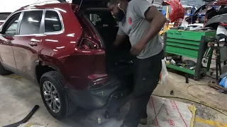 How to take off the back bumper on a 2021 jeep Cherokee