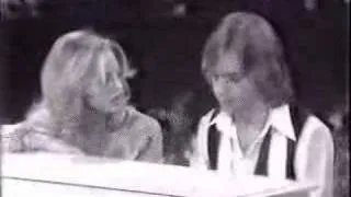 Goldie Hawn & Shaun Cassidy Duet