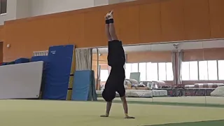MAG 2022 COP Artistic gymnastics elements [C] support scale to handstand F/X (slow-mo)