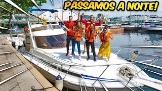 PASSAMOS A NOITE EM UM BARCO! - (LOUCURA)