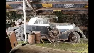 Collection of 60 cars in a farm france