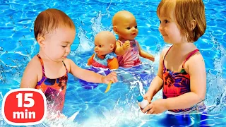 Baby Bianca ja ystävät pitävät hauskaa altaassa ja lasten keskuksessa! Lasten leikkejä leluilla
