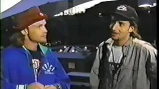 Pearl Jam - Jeff Ament and Stone Gossard Interview pt2 (Mt View, 1992)