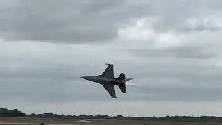 Capt. Aimee “Rebel” Fiedler F-16 viper demo ￼”venom” wings over Houston airshow 2022