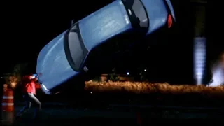 Clark Kent's Powers - Super Strength -- (Smallville - S4; E10-19)