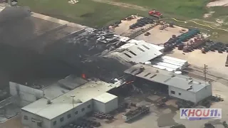 Raw: Gas plant explosion in Austin County northwest of Houston