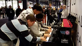 Amazed Shoppers! Improvised 4 Pianist Boogie Woogie Piano | Cole Lam