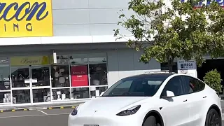 Tesla Model Y Smart Summon test