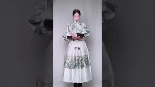 Chinese traditional clothes, hanfu.