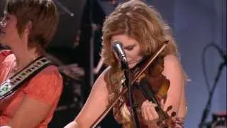 Alison Krauss & Shawn Colvin - Simon & Garfunkel's The Boxer