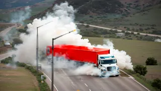 Idiot Truck Drivers Who Totally Failed