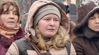 Mothers block their soldier sons from serving in Kyiv