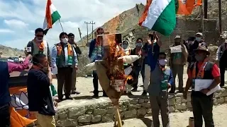 Leh: BJP Protest Against Cong , Demand Councilor's Resignation