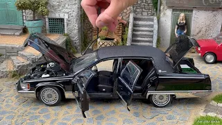 1:18 Cadillac Fleetwood Brougham '93, black - Xiaoguang Model [Unboxing]