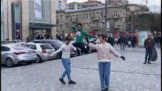 Салам Алейкум Баку 28 Май Лезгинка 2024 ALISHKA Танцует Lezginka Dance Salam Aleykum 28 May Baku