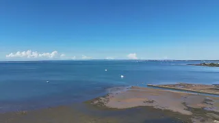 Wynnum at low tide on an amazing Autumn's day