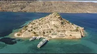 Soleil Bleu en Crète.  L' île de SPINALONGA