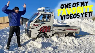 JDM MINI TRUCK GETS CRAZY IN THE SNOW.