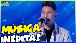 SAMUEL TAYRONE ESTÁ DE VOLTA CANTANDO SUA PRIMEIRA MÚSICA NO PALCO DO RAUL GIL