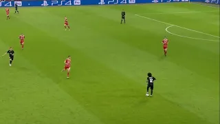 BEST FIRST TOUCH OF ALL TIME?? Marcelo vs Bayern