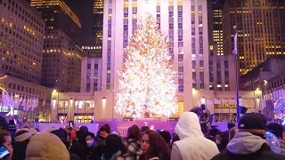 Walking 5th Avenue & Rockefeller Center on Christmas Eve 2021 🎄