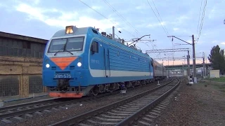 Электровоз ЭП1М-575 с поездом №660 Ростов-на-Дону — Адлер