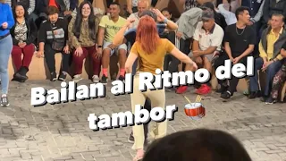 Bailan al ritmo del tambor #peru