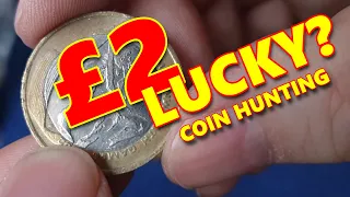 LUCKY! - Hunting For A RARE £2 Coin | £500 £2 Coin Hunt (#413)