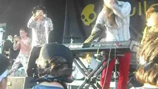Foxy Shazam - "With An Axe" Warped Tour 2011